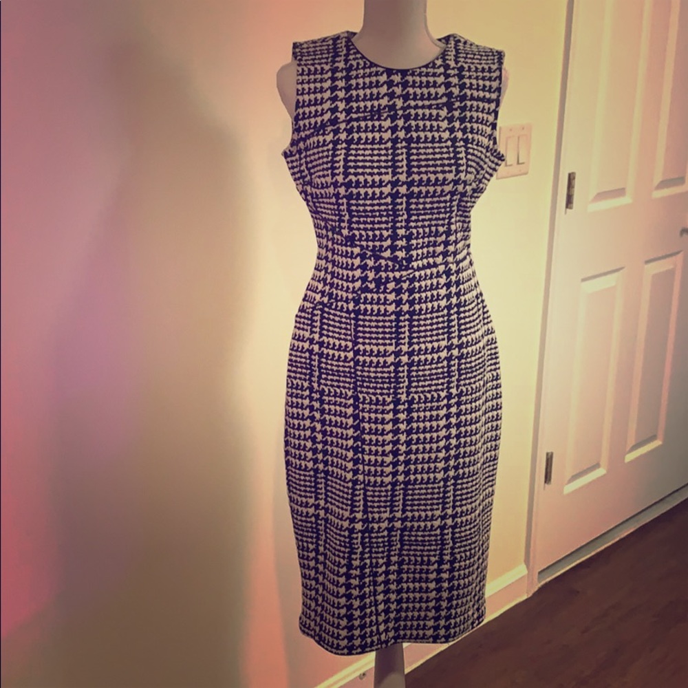 Sheath houndstooth dress